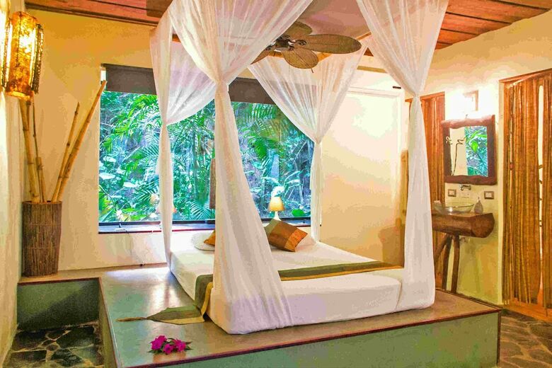 Hotel Canaima Chill House