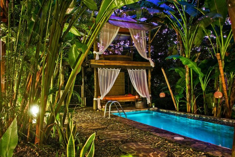 Hotel Canaima Chill House