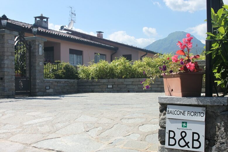 Balcone Fiorito Bed & Breakfast