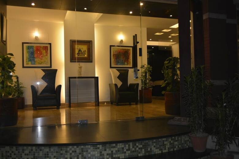 Hotel Mint Casa