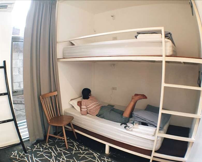 Hotel Oon Poshtel