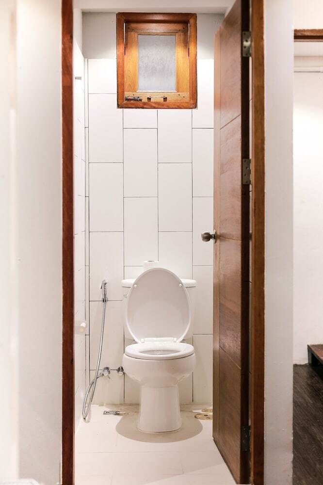 Hotel Oon Poshtel