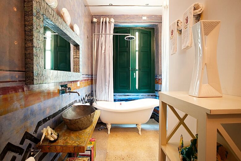 Salapolis Luxury Apartments