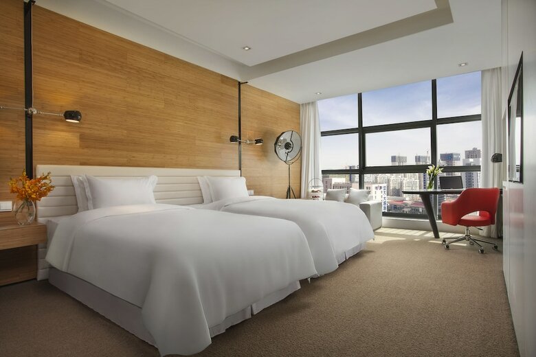 Himalayas Qingdao Hotel