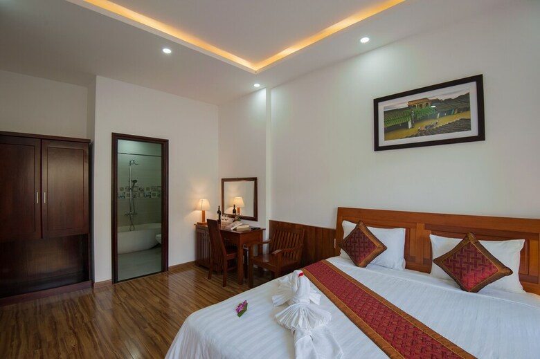 Hotel Hoi An Sunlake Villa