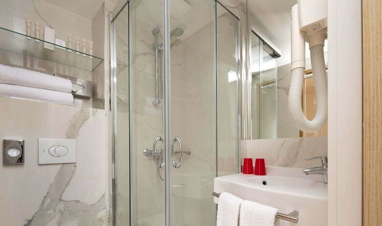 Hotel Hor Les Lumi�res