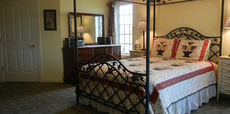 The Feathered Star Bed And Breakfast