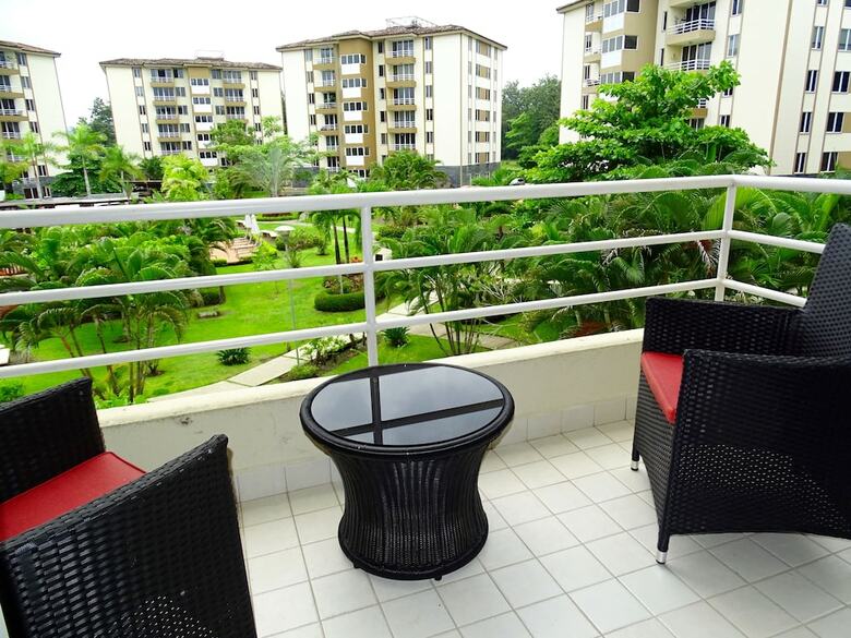 Apartamentos Jaco Beach Condos