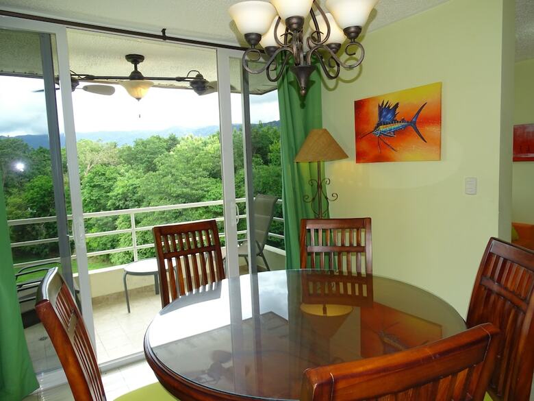 Apartamentos Jaco Beach Condos