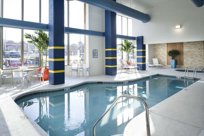Hotel Margaritaville Island Inn