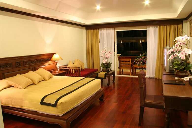 Hotel Avalon Beach Resort