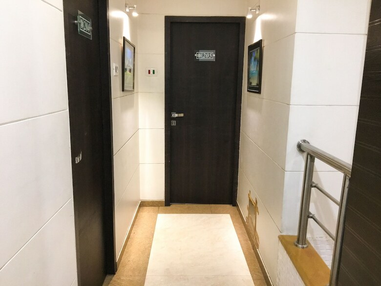 Hotel Bkc Palace