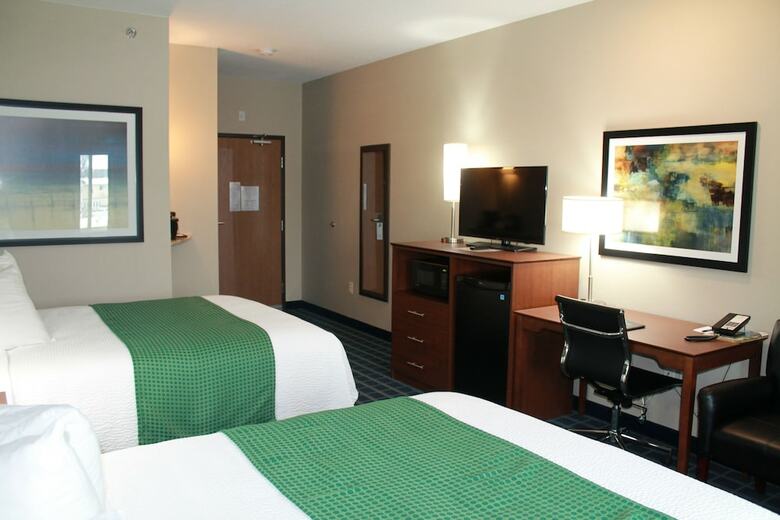 Hotel Brookstone Lodge & Suites