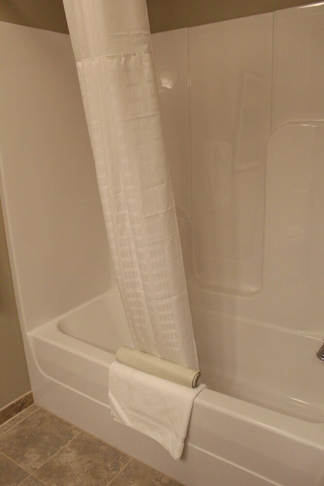 Hotel Brookstone Lodge & Suites
