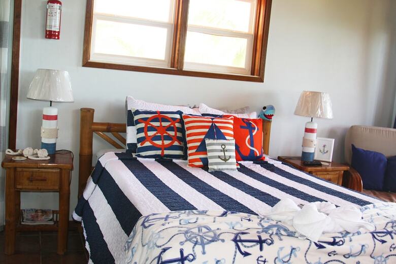 Hotel Bella Vista Guesthouse & Cabins