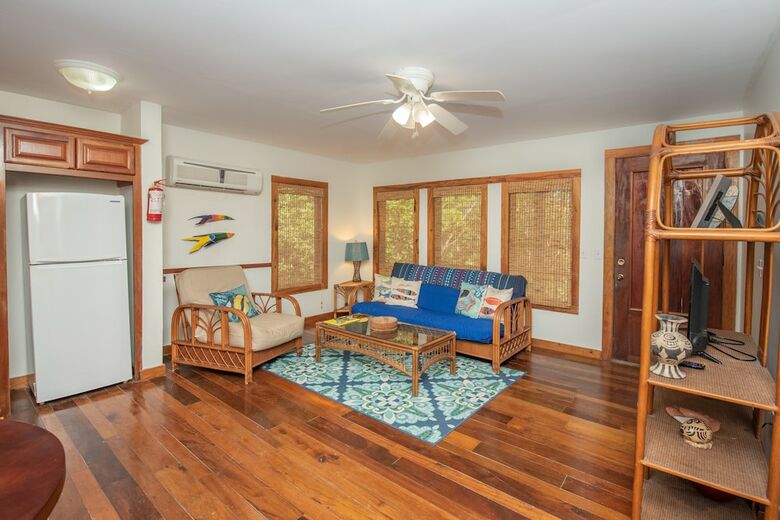 Hotel Bella Vista Guesthouse & Cabins