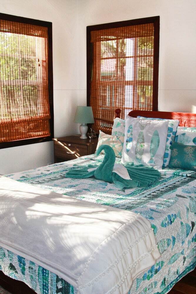 Hotel Bella Vista Guesthouse & Cabins