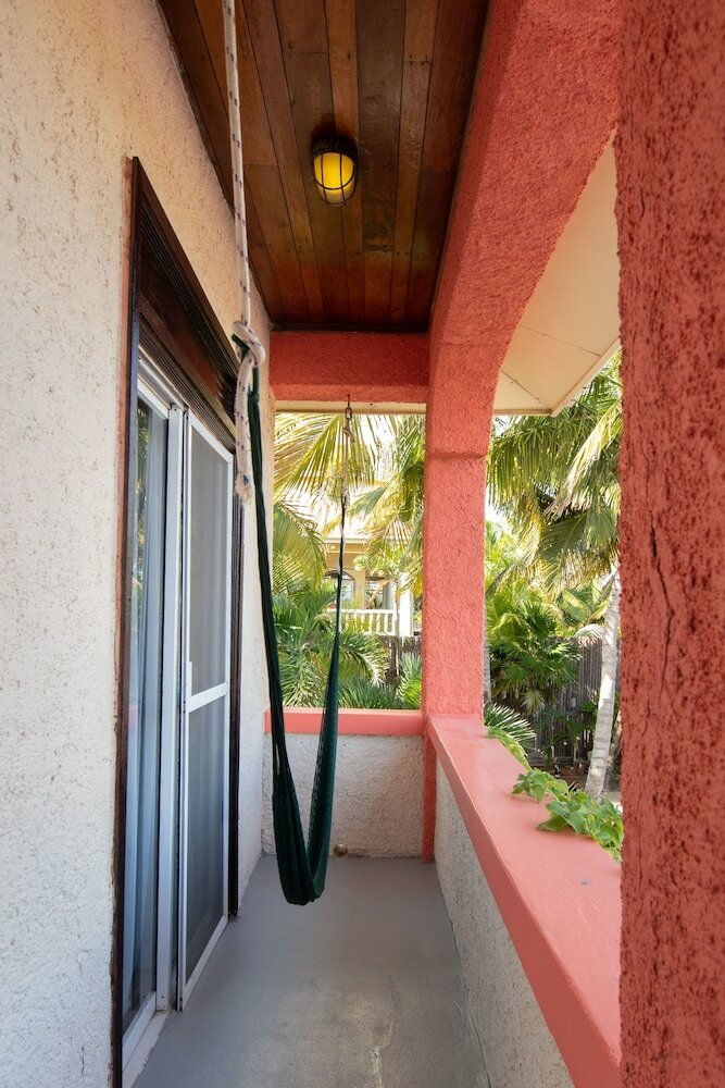 Hotel Bella Vista Guesthouse & Cabins