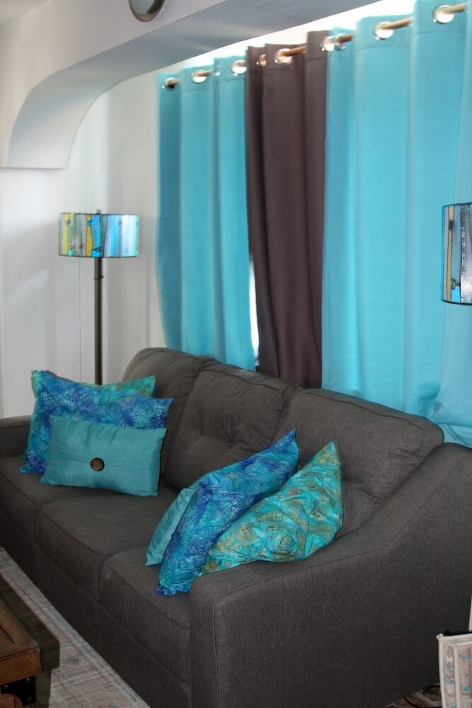 Hotel Bella Vista Guesthouse & Cabins