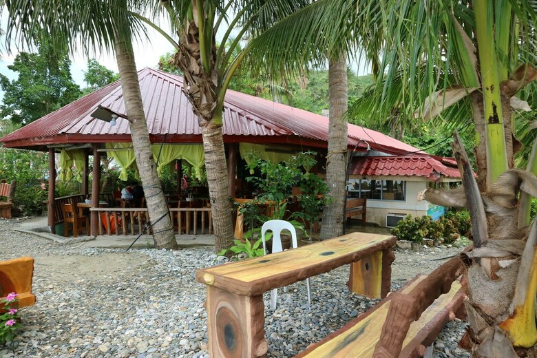 Hotel Mountain Beach Resort