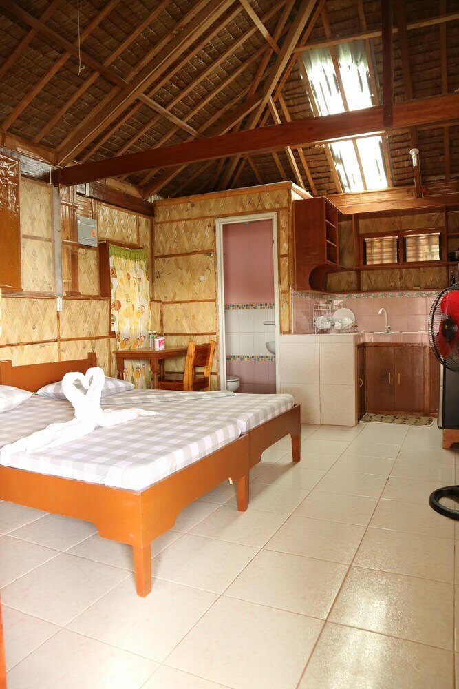 Hotel Mountain Beach Resort
