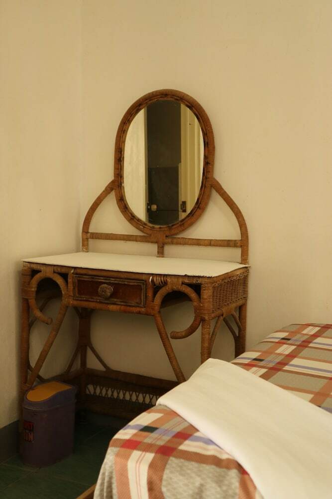 Bed & Breakfast Joan Beach Resort