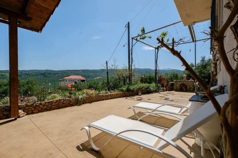 Traditional Family Cretan Home!