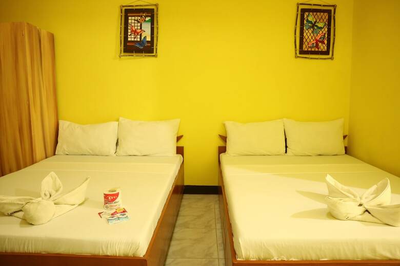 Hotel Simon's Heritage Resort