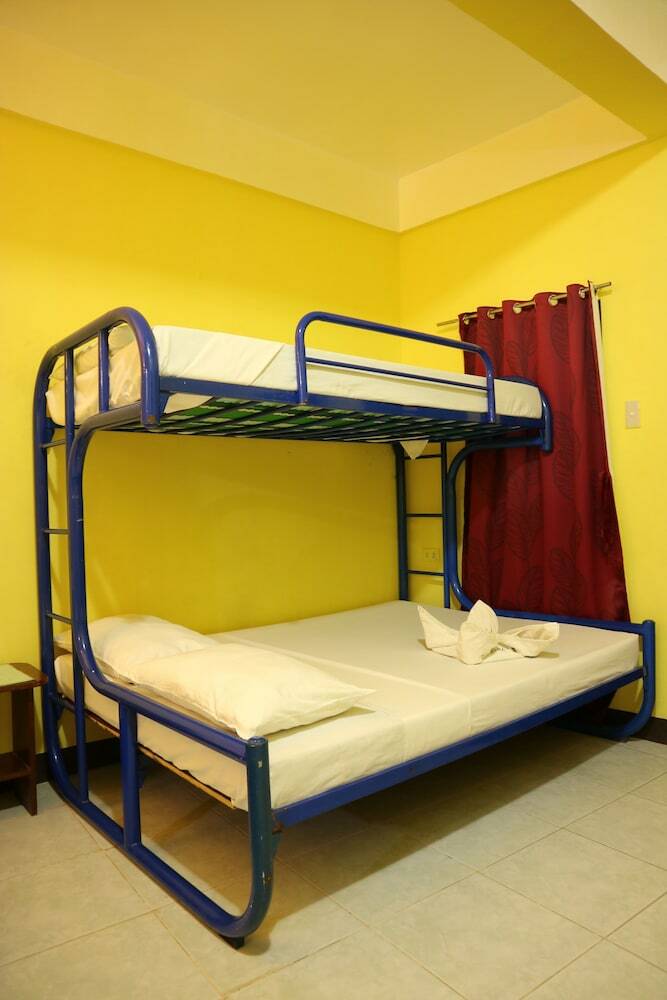 Hotel Simon's Heritage Resort