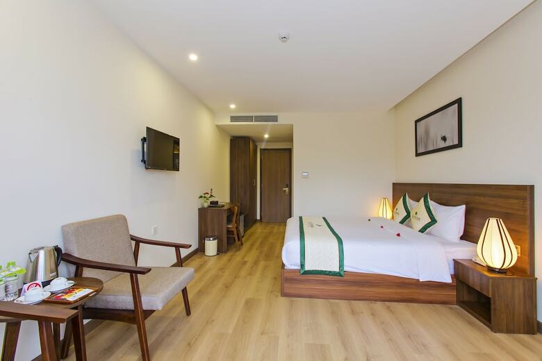 Ally Beach Boutique Hotel Hoian