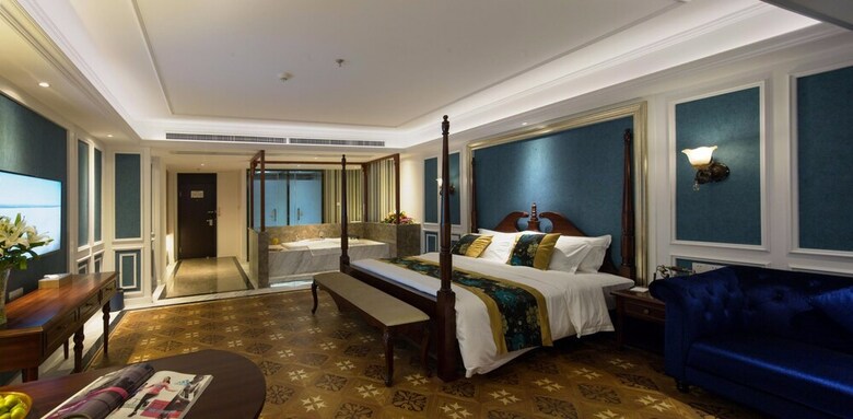 Wuhan Wanchen Theme Hotel