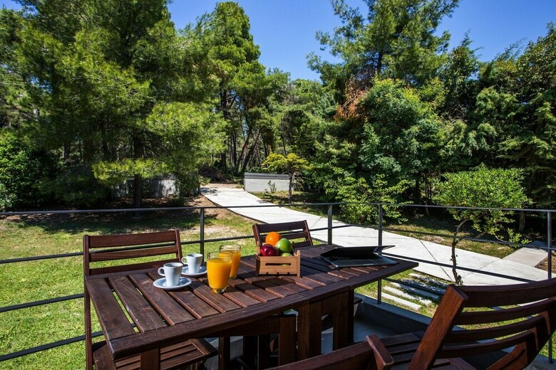 Sani Woods Apartments