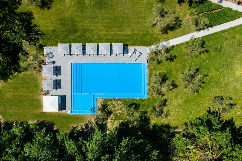 Sani Woods Apartments
