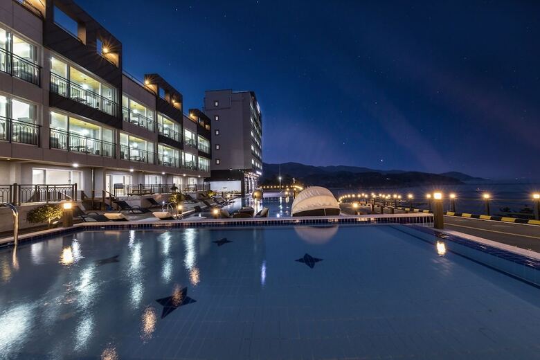 Aria Pension Resort