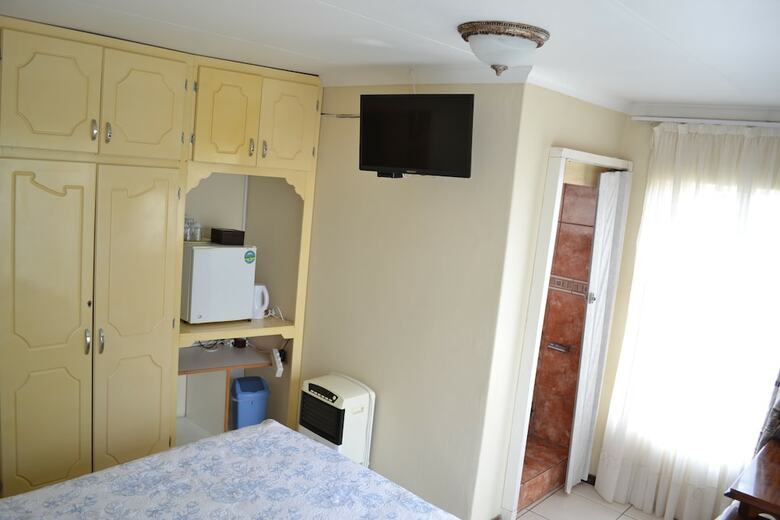 Hotel Kamogelo Guest House