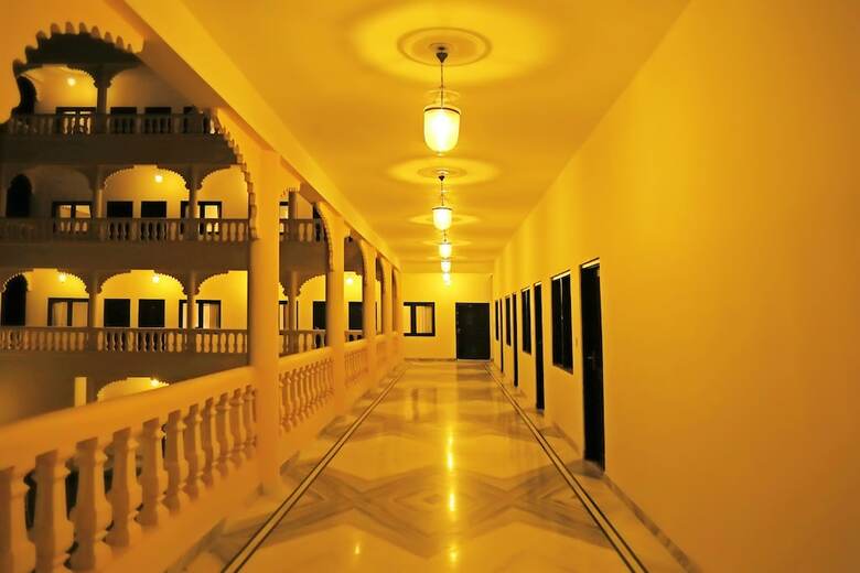 Hotel Atulya Niwas, Udaipur