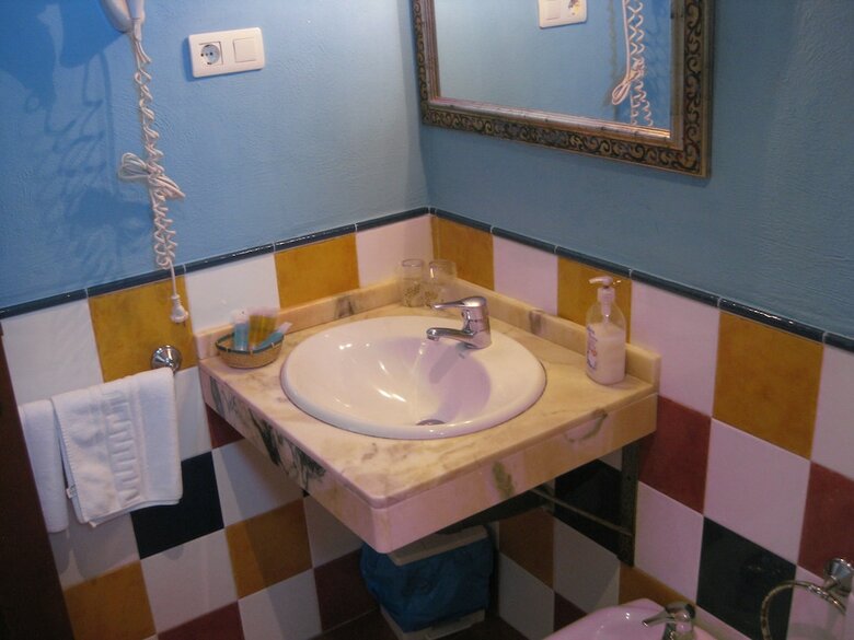 Hotel El Cascape�as de La Alpujarra