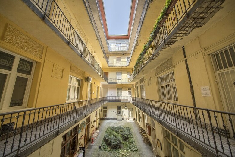 Chili Apartments