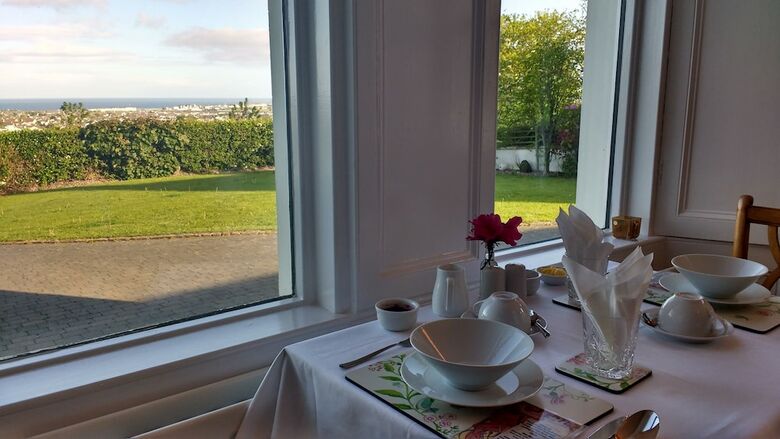 Bed & Breakfast Rush View