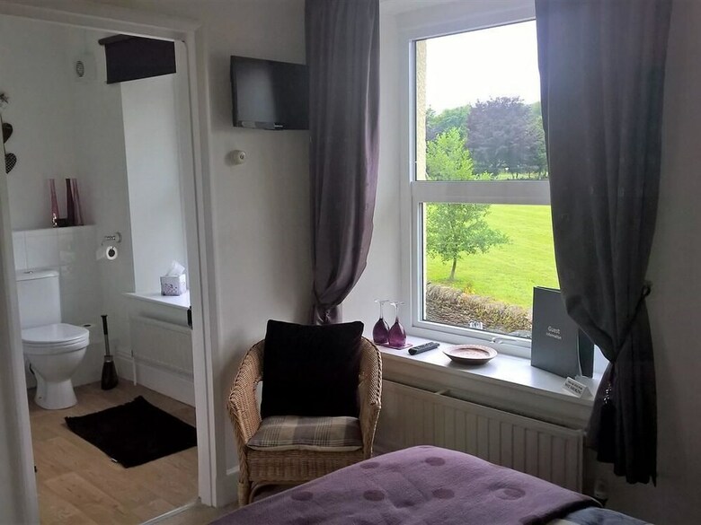 Bed & Breakfast Exmoor Lodge