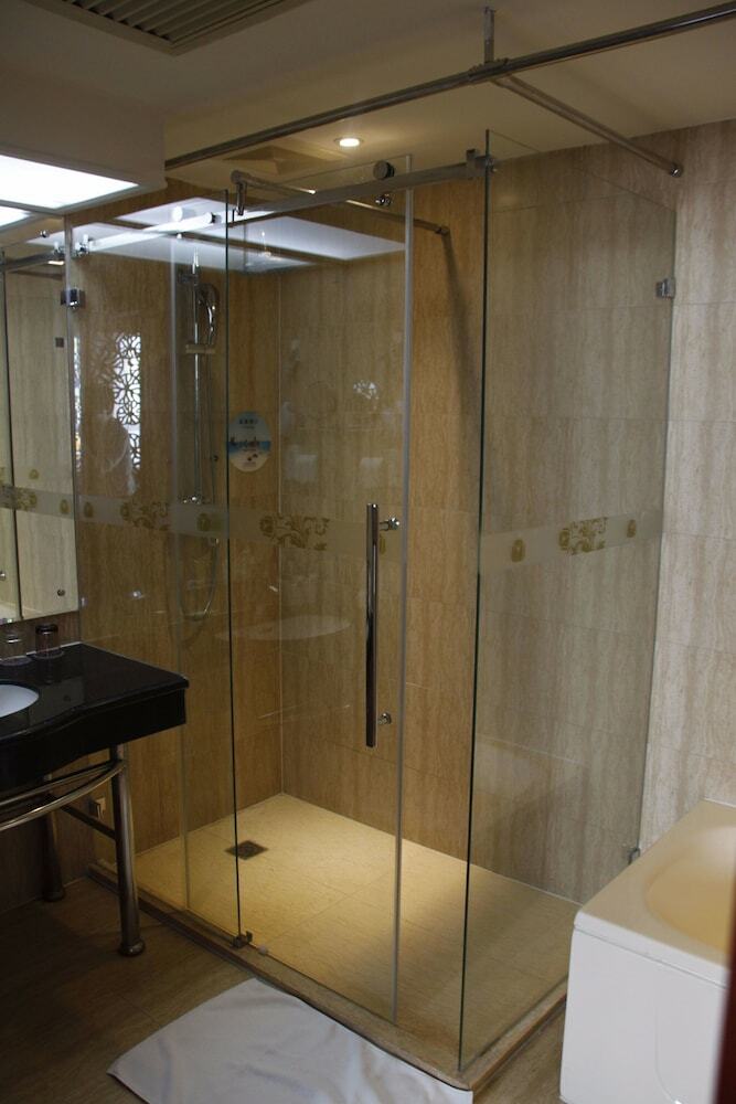Soluxe Winterless Hotel Beijing