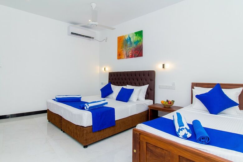 Hotel Lindaura Lagoon