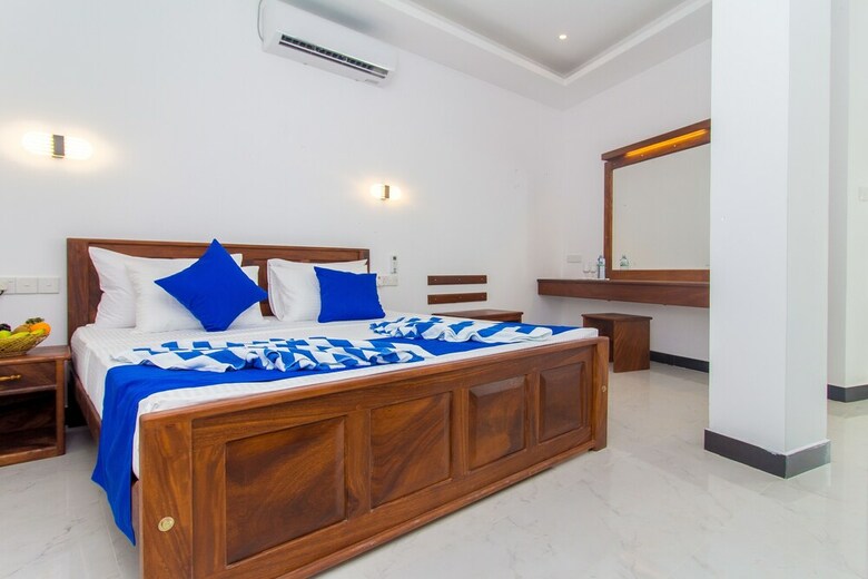 Hotel Lindaura Lagoon