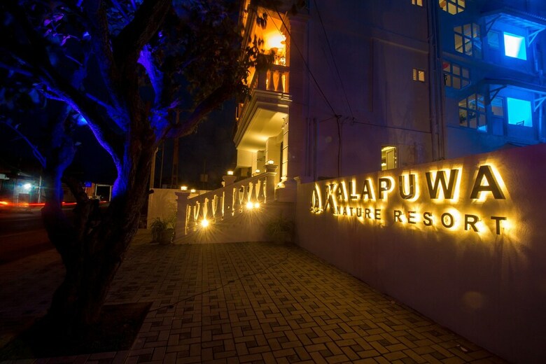 Hotel Lindaura Lagoon