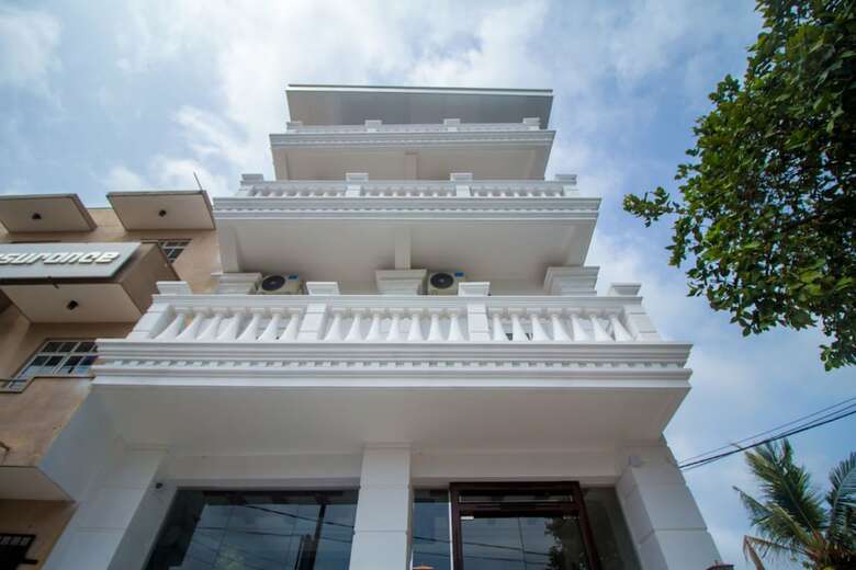 Hotel Lindaura Lagoon