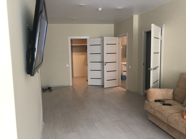 Clever House Apartments