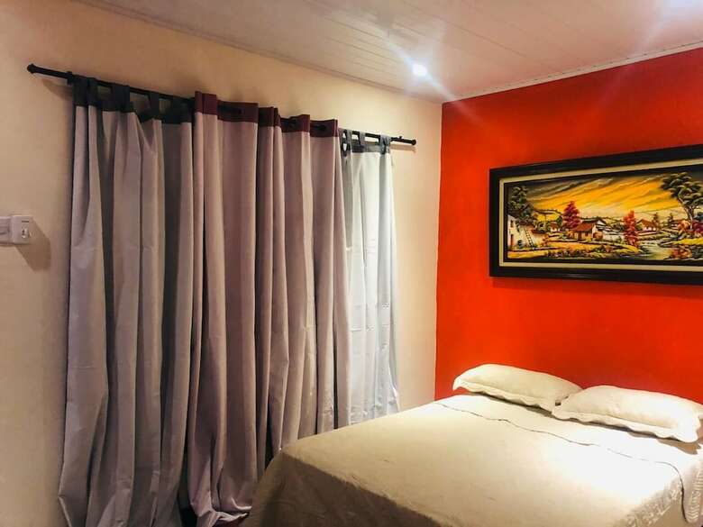 Hostal Millenium Manuel Antonio