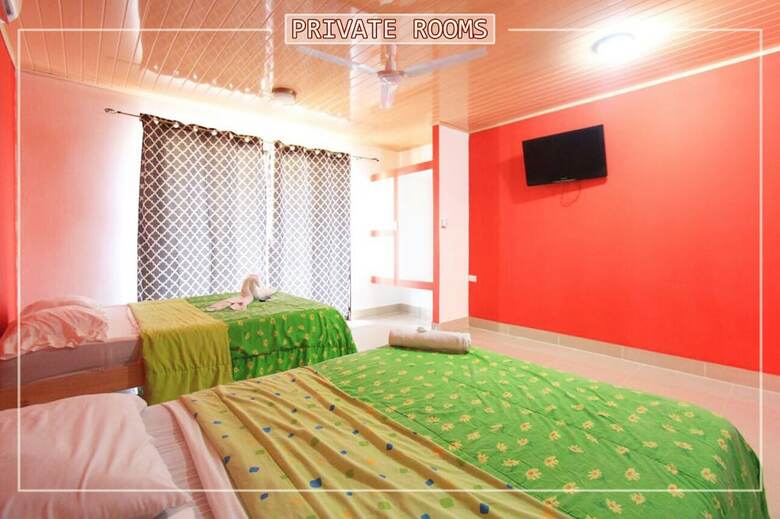 Hostal Millenium Manuel Antonio