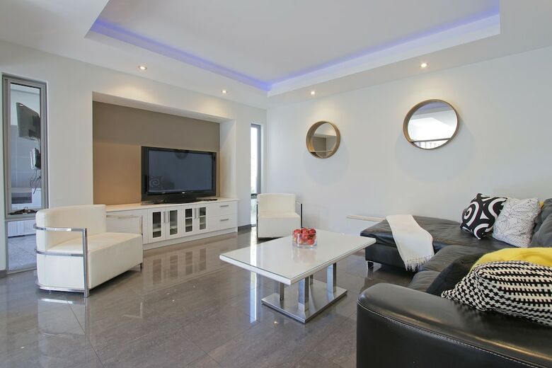 Ambar Villa