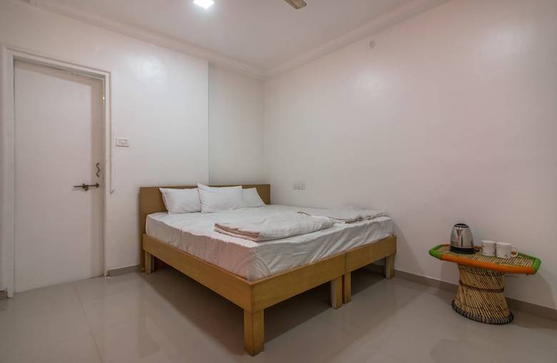 Hotel Backpacker Panda Pune